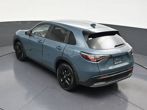 Used 2023 Honda HR-V Sport image 16