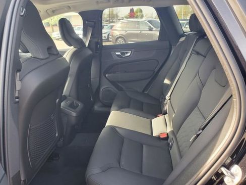 New 2026 Volvo XC60 B5 Plus w/ Protection Package Premier AWD/4WD image 24