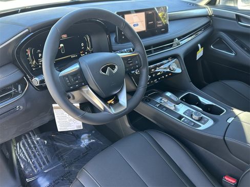 New 2026 INFINITI QX60 Luxe image 33