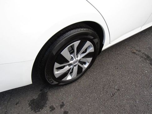 Used 2024 Nissan Altima 2.5 S image 30