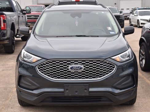 Used 2023 Ford Edge SE AWD/4WD image 3
