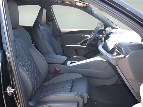 New 2026 Audi SQ5 Premium Plus AWD/4WD image 17