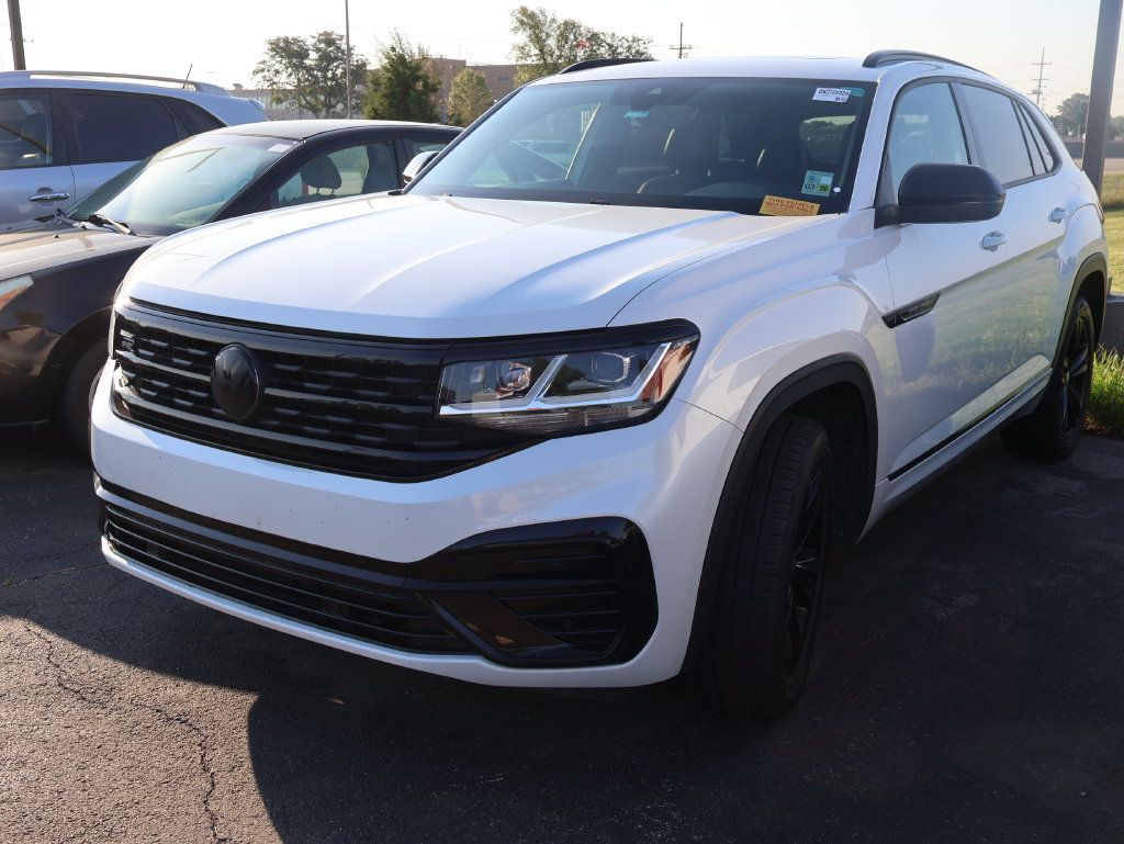 Used 2023 Volkswagen Atlas Cross Sport SEL R-Line AWD/4WD image 10