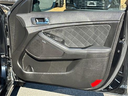 Used 2015 Kia Optima SX image 16