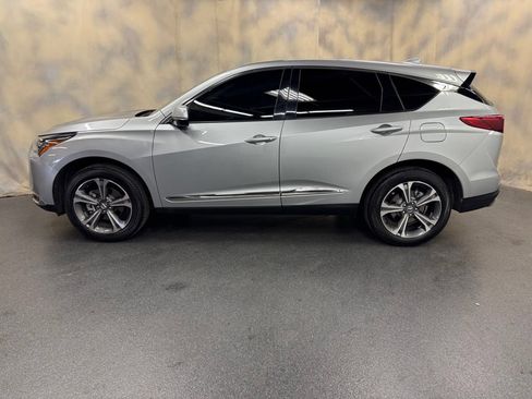 Used 2025 Acura RDX SH-AWD w/ Technology Package image 3