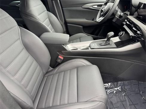 New 2025 Alfa Romeo Tonale w/ Premium Package AWD/4WD image 9