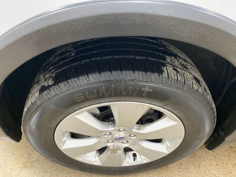 Used 2012 Subaru Outback 2.5i Limited image 25