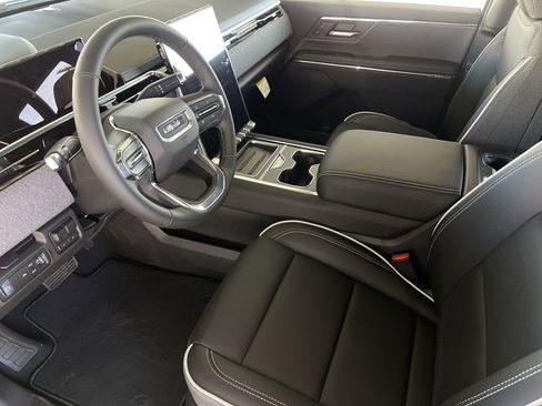 New 2026 GMC Sierra EV Elevation AWD/4WD image 10
