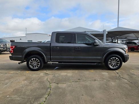 Used 2019 Ford F150 XLT w/ Equipment Group 302A Luxury image 4