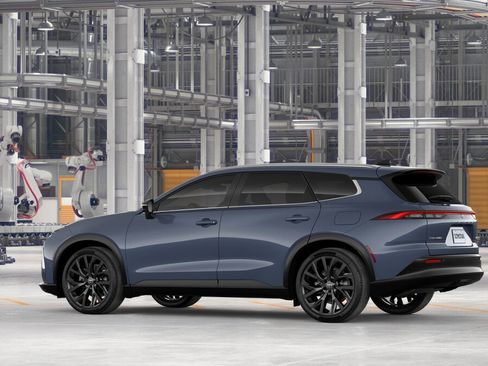 New 2026 Toyota Crown Signia AWD/4WD image 5