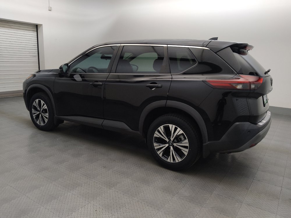 Used 2022 Nissan Rogue SV FWD image 3