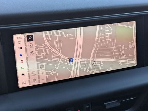 New 2026 Porsche Macan Electric RWD image 17