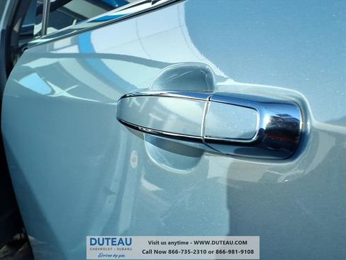 Used 2022 Chevrolet Equinox Premier image 13