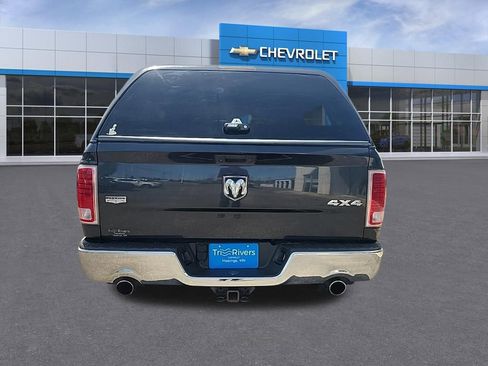Used 2014 RAM 1500 Laramie w/ Convenience Group AWD/4WD image 4