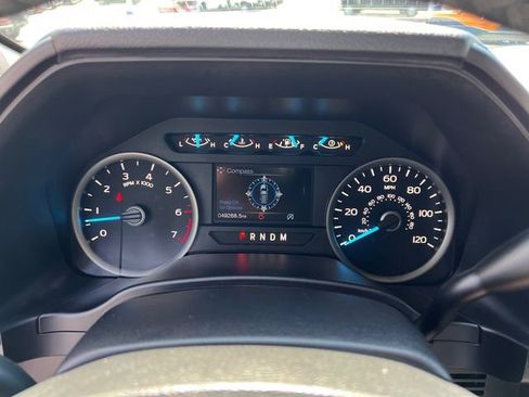 Used 2018 Ford F150 XLT w/ Equipment Group 302A Luxury AWD/4WD image 13