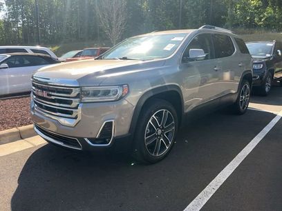 Used 2022 GMC Acadia SLT w/ Technology Package