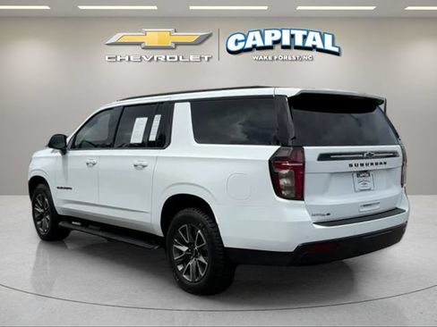 Used 2024 Chevrolet Suburban Z71 w/ Luxury Package AWD/4WD image 3