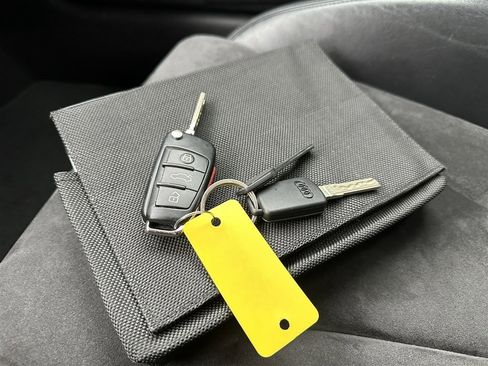 Used 2008 Audi TT 2.0T image 27