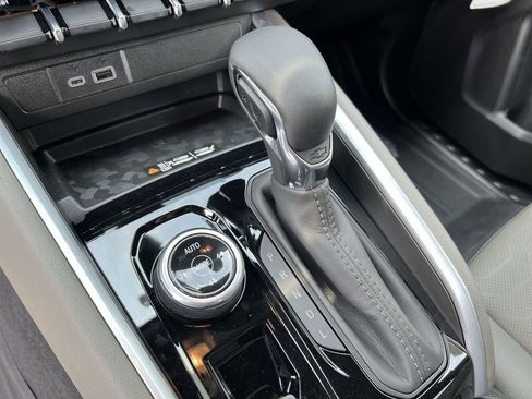 New 2025 Chevrolet Colorado ZR2 w/ Technology Package image 15