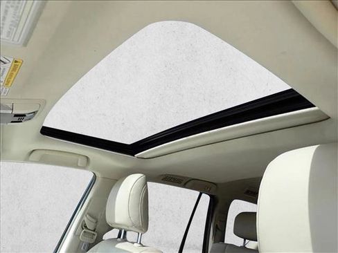 Used 2015 Lexus GX 460 image 15