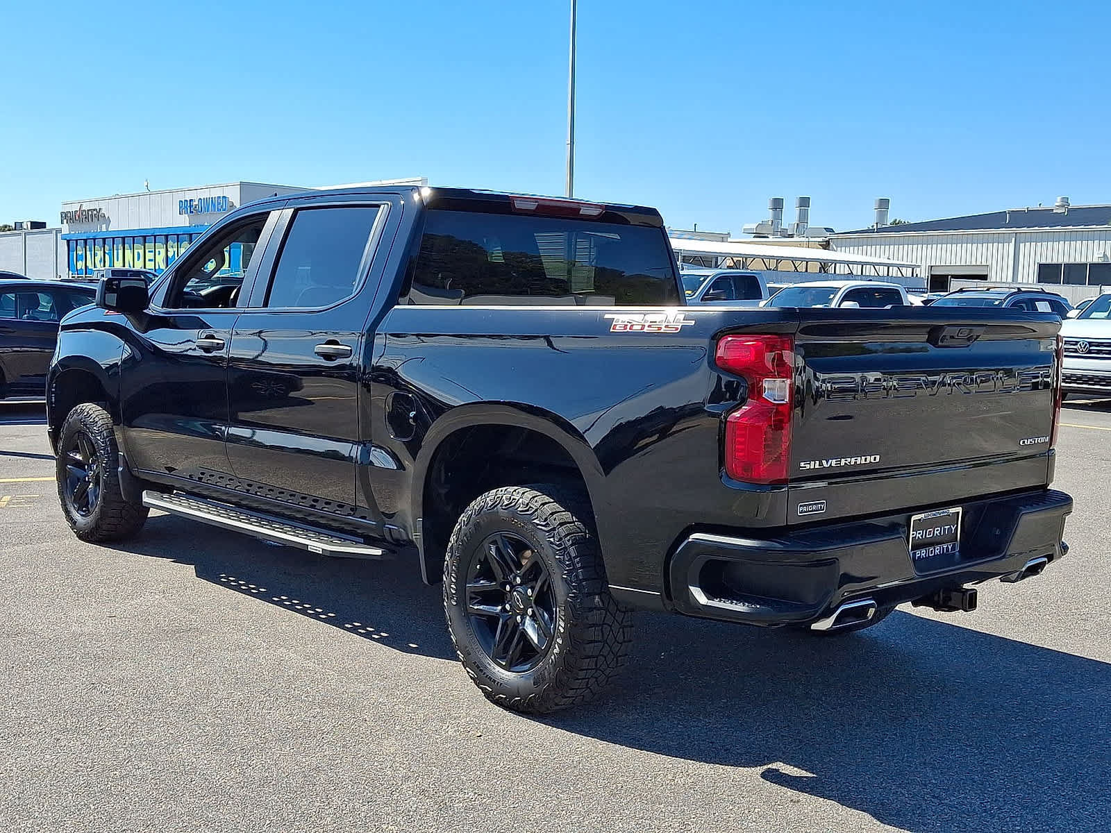 Used 2024 Chevrolet Silverado 1500 Custom Trail Boss AWD/4WD image 26