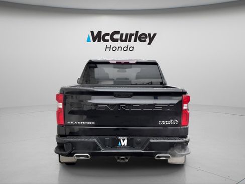 Used 2022 Chevrolet Silverado 1500 High Country image 9