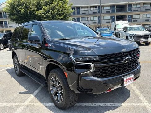 Used 2024 Chevrolet Tahoe Z71 AWD/4WD image 8