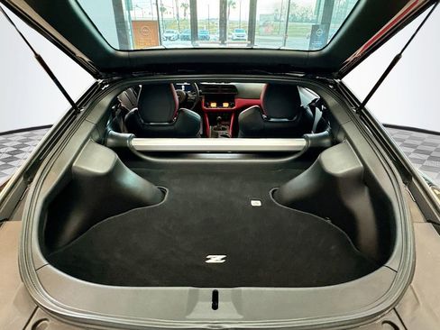 Used 2025 Nissan Z Performance w/ Floor Mat Package image 18