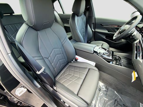 New 2027 BMW 550e xDrive w/ Executive Package AWD/4WD image 14