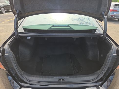 Used 2025 Nissan Altima 2.5 SV FWD image 9