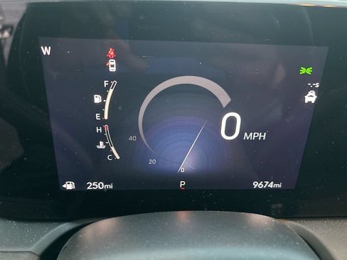 Used 2024 Buick Encore GX Preferred FWD image 15