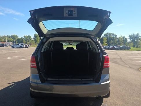 Used 2012 Dodge Journey American Value Package w/ Flexible Seating Group FWD image 9