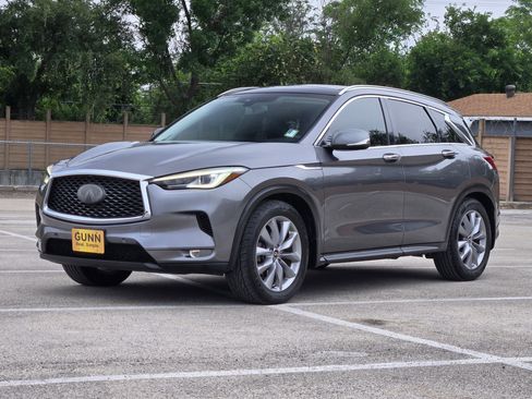 Used 2019 INFINITI QX50 Essential w/ Premium Heat Package FWD image 7