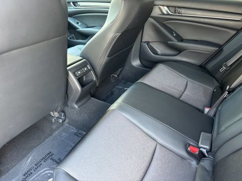 Used 2022 Honda Accord Sport image 12