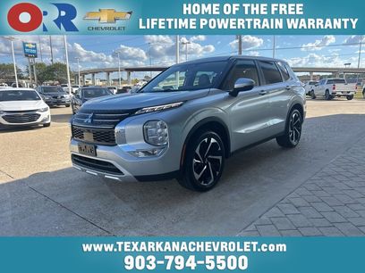 Used 2023 Mitsubishi Outlander SE