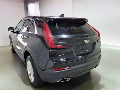 Used 2021 Cadillac XT4 Luxury w/ Driver Awareness Package image 18