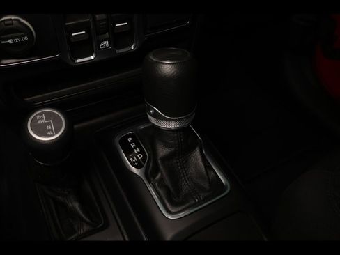 Used 2023 Jeep Wrangler Sport S image 24