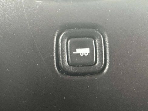 Used 2020 Chevrolet Express 2500 Extended w/ Driver Convenience Package RWD image 27