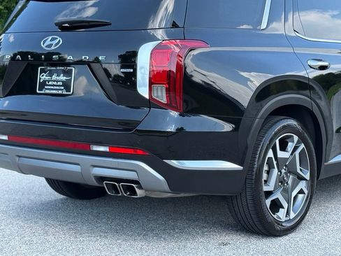 Used 2023 Hyundai Palisade Limited AWD/4WD image 14