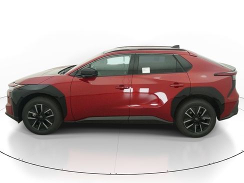 New 2026 Toyota bZ FWD image 3
