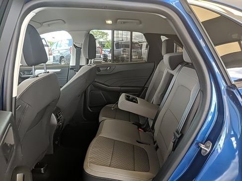 Used 2022 Ford Escape SE w/ Convenience Package image 10