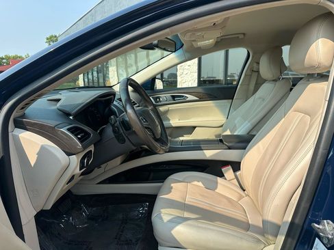 Used 2018 Lincoln MKZ Reserve w/ Climate Package AWD/4WD image 2