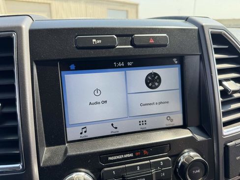 Used 2016 Ford F150 XLT w/ Equipment Group 302A Luxury image 31