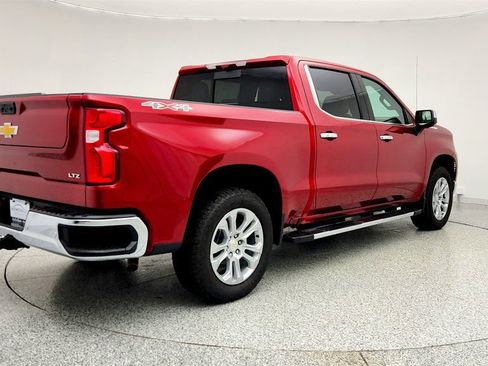 Used 2025 Chevrolet Silverado 1500 LTZ w/ LTZ Premium Package image 5