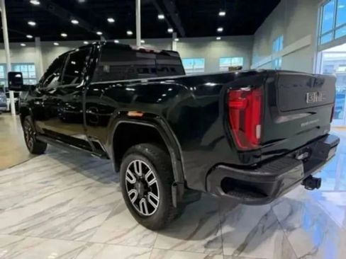 Used 2020 GMC Sierra 2500 AT4 w/ AT4 Premium Package image 6