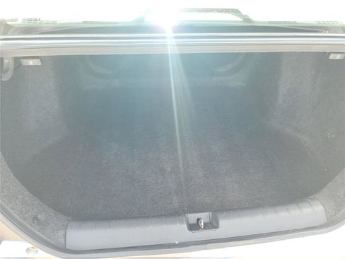Used 2017 Honda Civic EX-L image 20