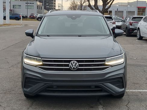 Used 2023 Volkswagen Tiguan SE image 10