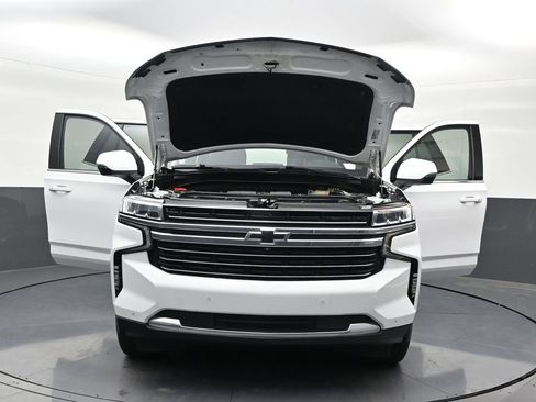 Used 2022 Chevrolet Tahoe LT w/ LT Signature Package RWD image 38