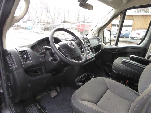 Used 2017 RAM ProMaster 3500 w/ Premium Appearance Group FWD image 15