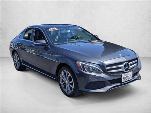 Used 2015 Mercedes-Benz C 300 4MATIC Sedan image 3